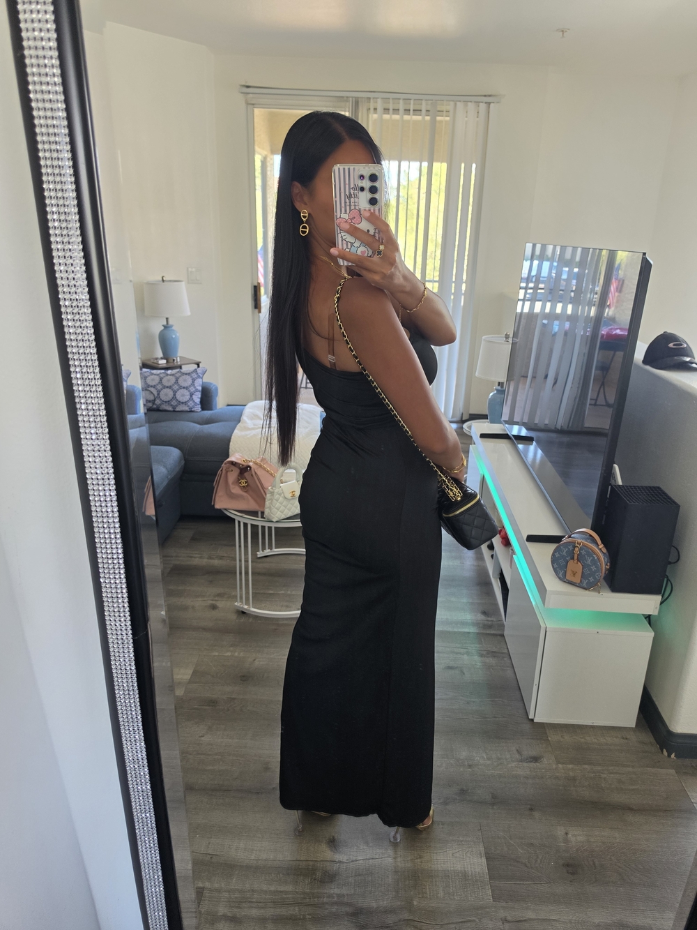 Black One-Shoulder Cutout Maxi Dress - Picture 16 of 16